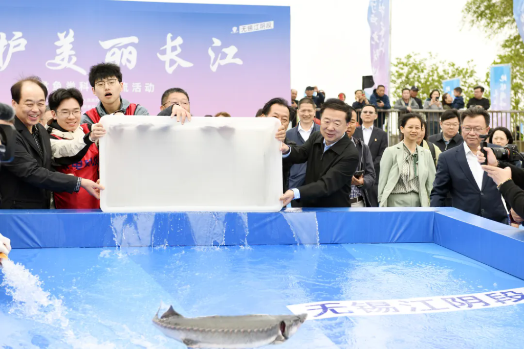 世界地球日，長江邊又放流啦！